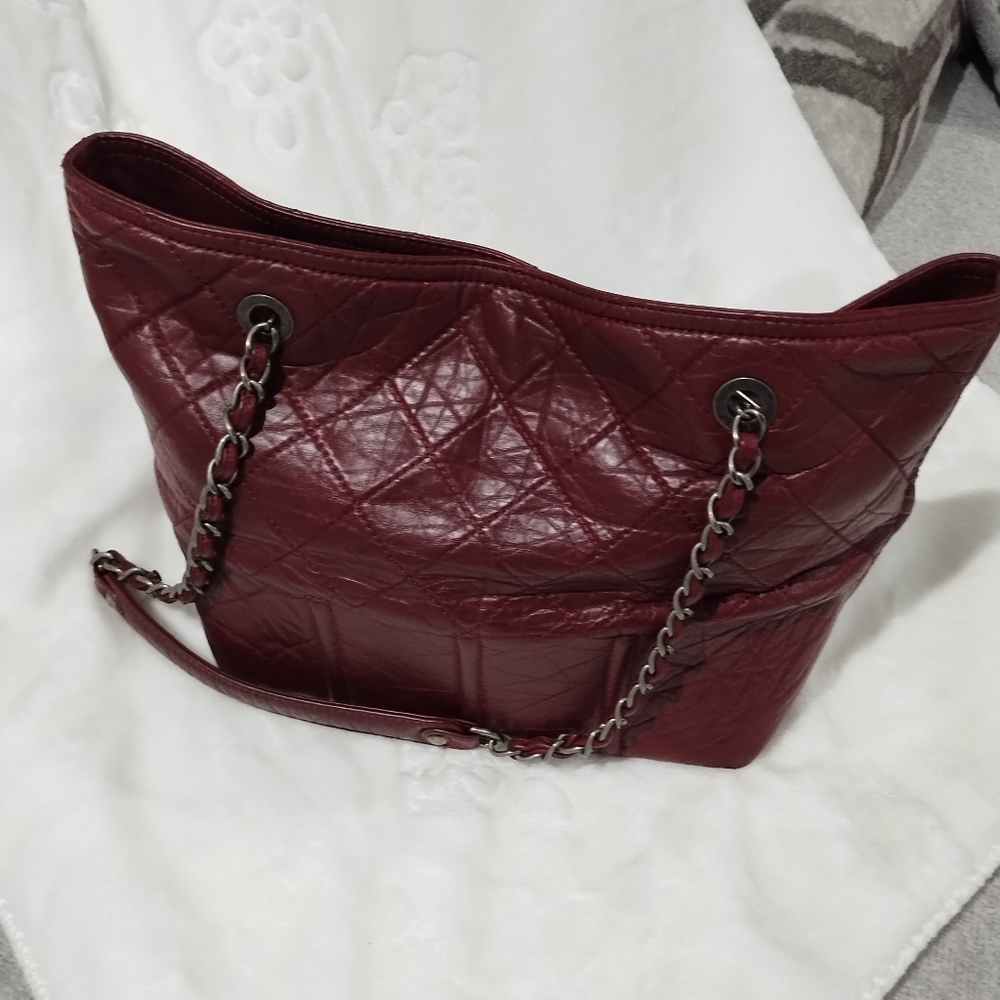 CHANEL Red Quilted Shoulder Bag with Chain Strap